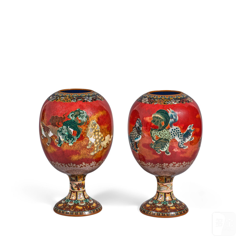 A PAIR OF JAPANESE CLOISONNÉ ENAMELED LANTERN VASES